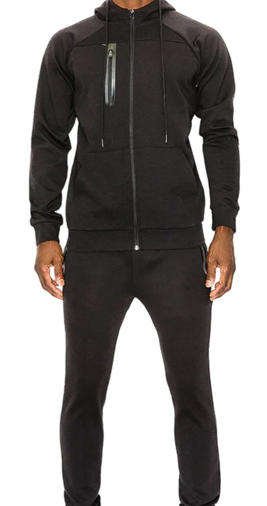 Leonine Tracksuit Black